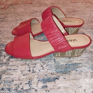 VanEli Celka Red Nappa Leather Side Wood block Size 8 Narrow